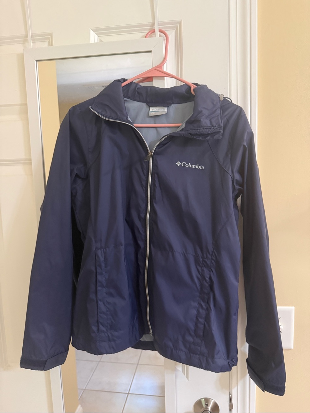 Columbia Navy Women's Lightweight Rain Jacket